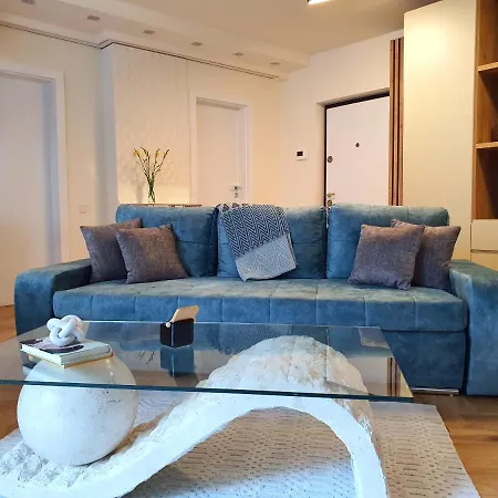 아파트 Inn Apartment