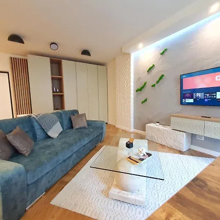 Inn Apartment Apartament *