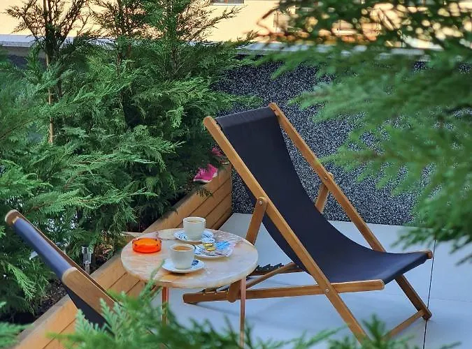 Appartement Inn Apartment *